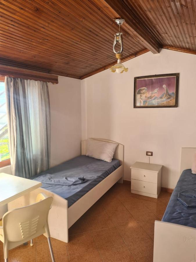 Guest House Ilir Berat Zewnętrze zdjęcie
