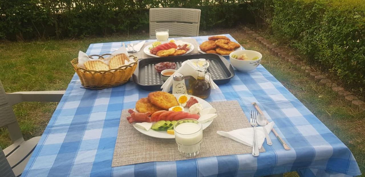 Guest House Ilir Berat Zewnętrze zdjęcie