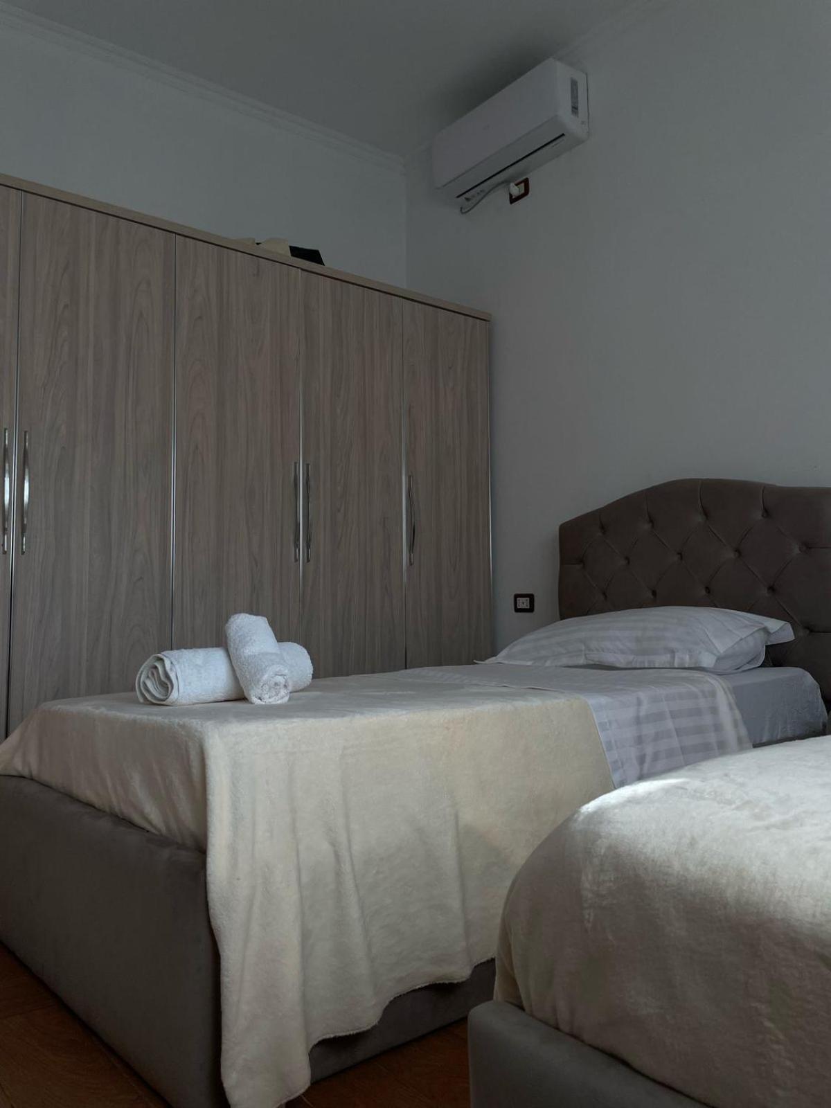 Guest House Ilir Berat Zewnętrze zdjęcie
