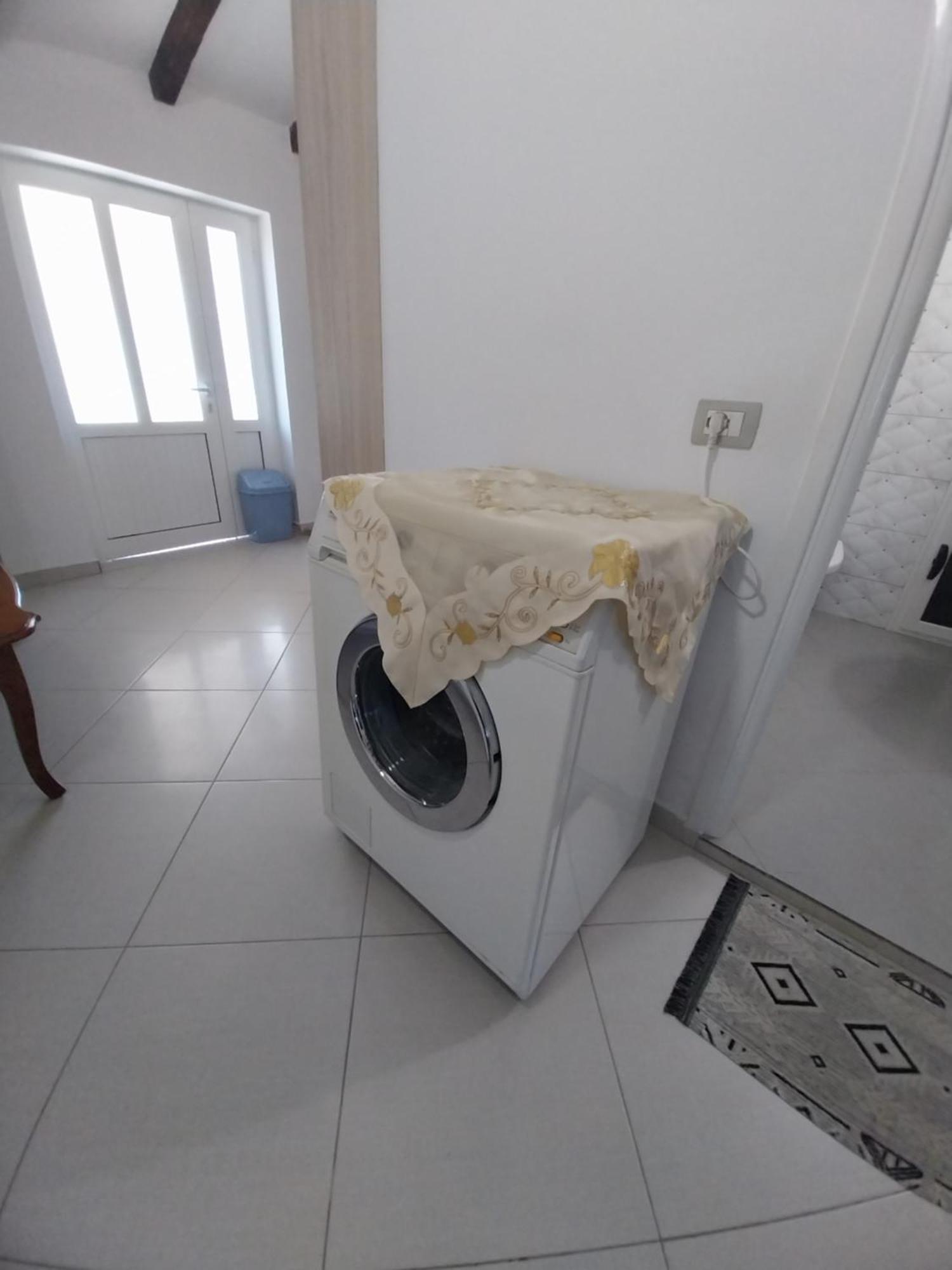Guest House Ilir Berat Zewnętrze zdjęcie